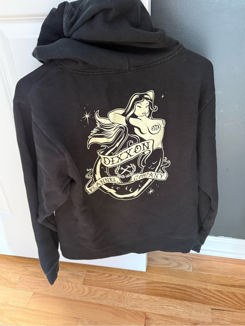 Dixxon flannel company women’s full zip hoodie size large